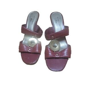 AK Anne Klein Red Leather Open Toe Slide Sandals Size 8.5M‎